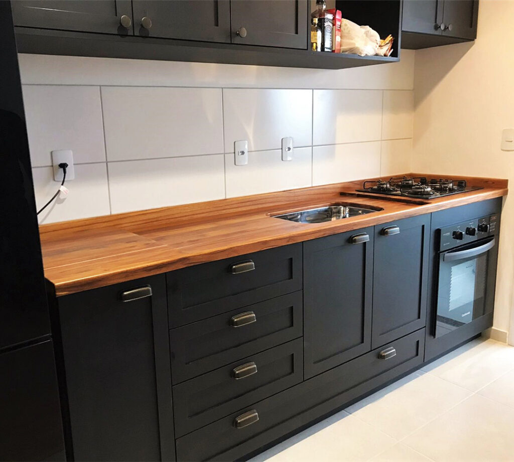 Tampo de bancada em Teca